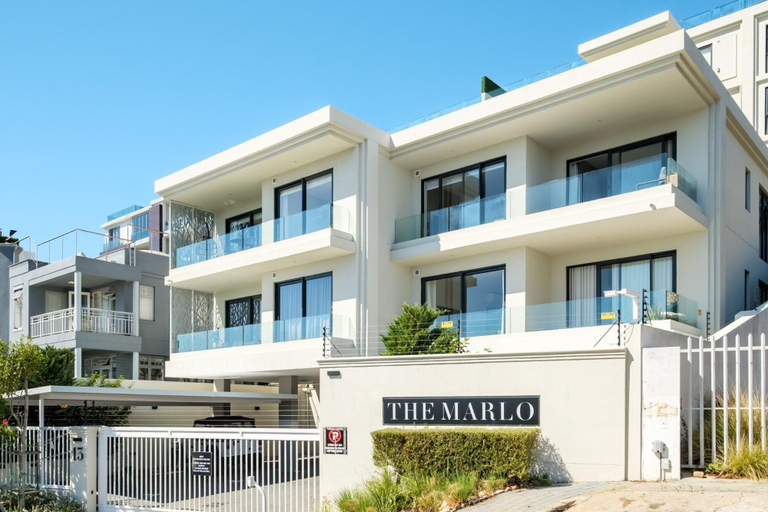 Room 4, Sea Point Central Modern 1bed Apt Marlo Stone, City of Cape Town
