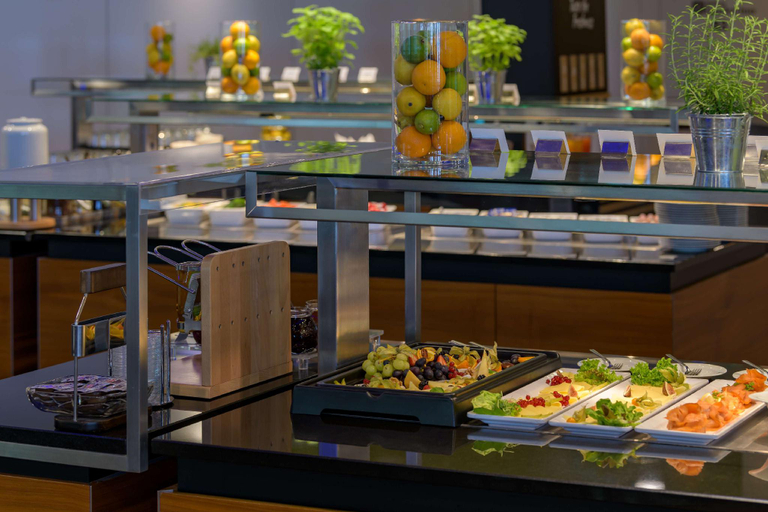 Food & Drinks 5, Hilton Garden Inn Stuttgart NeckarPark, Stuttgart