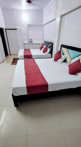 Others 5, Hotel Shri Hari Lodge Ram Nagari Ayodhya, Faizabad