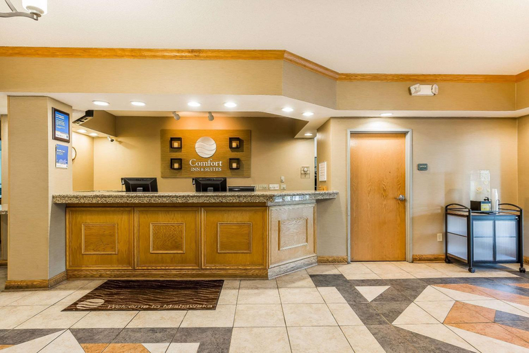 Public Area 2, Comfort Inn & Suites Mishawaka - South Bend, Saint Joseph