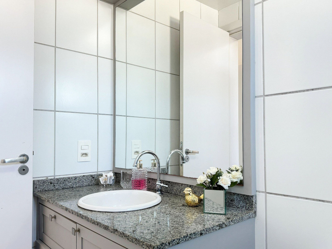 Bathroom 4, Resid. Clube Mar Grosso-Laguna - LAG706, Laguna