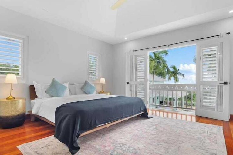 Bedroom 2, Greens All