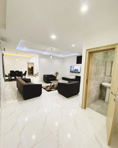 Others 5, Merryway Apartment, AbujaMun