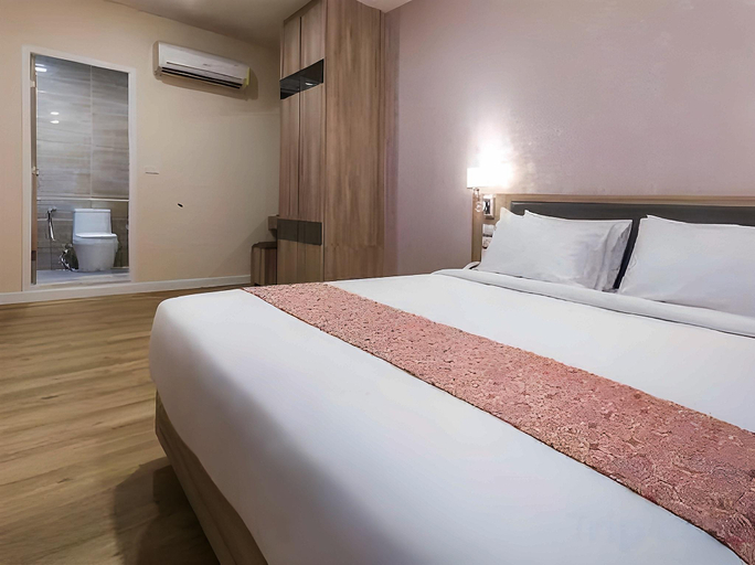Bedroom 8