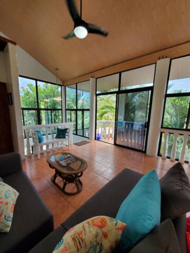 Others 5, Little Beach House, Tamanique