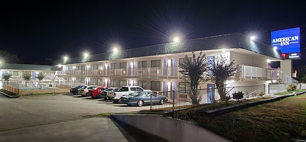Others 1, AMERICAN INN, Bell