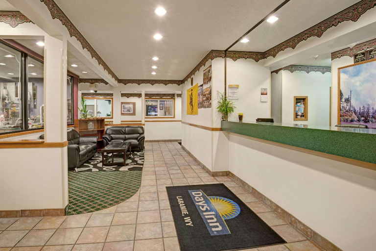 Public Area 2, Days Inn by Wyndham Laramie, Albany