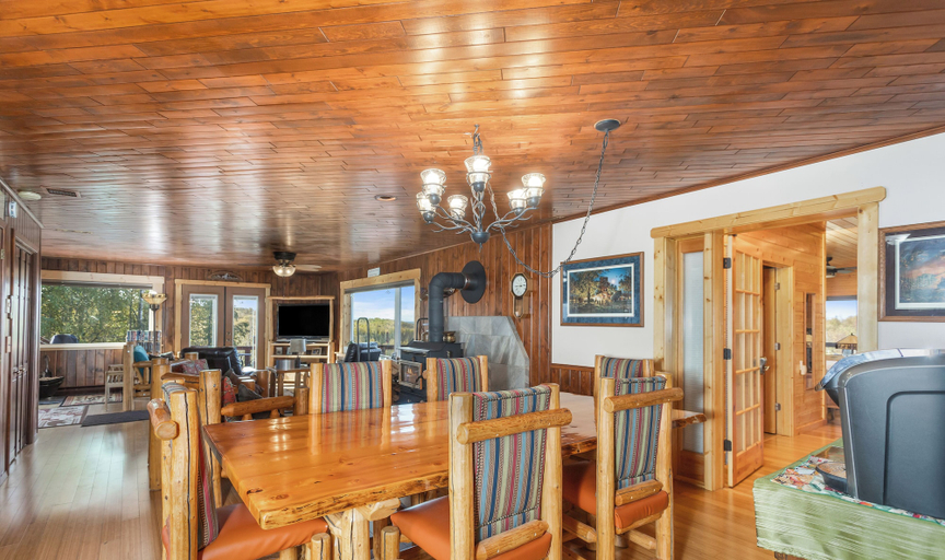 Food & Drinks 4, Talkeetna Denali View Lodge and Cabins, Matanuska-Susitna