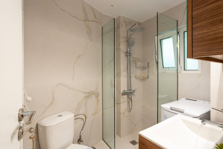 Bathroom, Renovated 2-bedroom Apt Near the Athenian Coast, Attica
