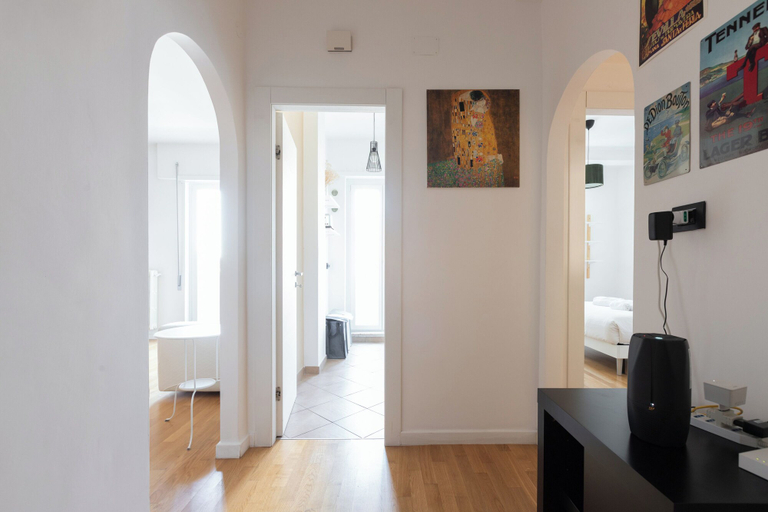Others 5, Agostini 9- Bright Flat, Rome