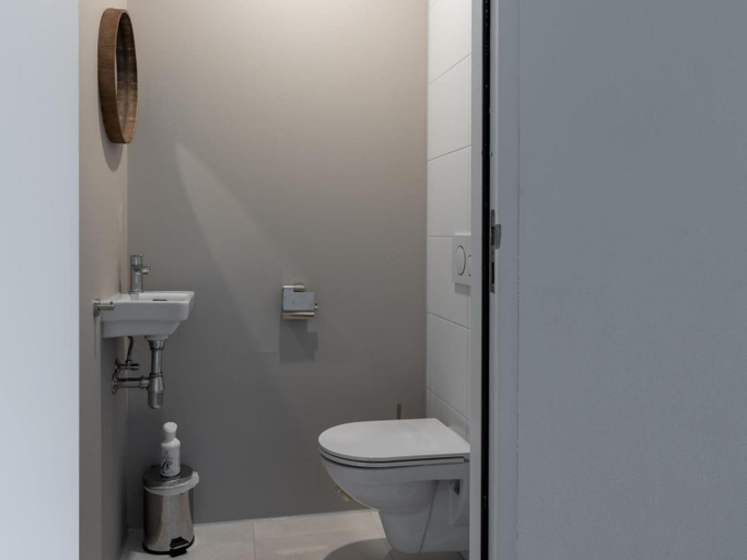Bathroom 4, Holiday Home in Sneek with Waterfront Jetty, Sneek