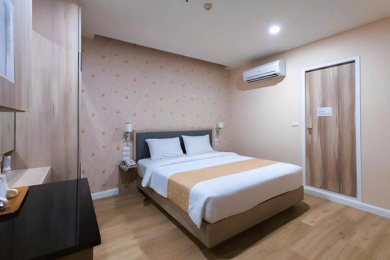 Bedroom 26