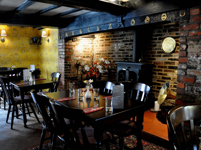 Food & Drinks 4, The Rose & Crown, East Sussex