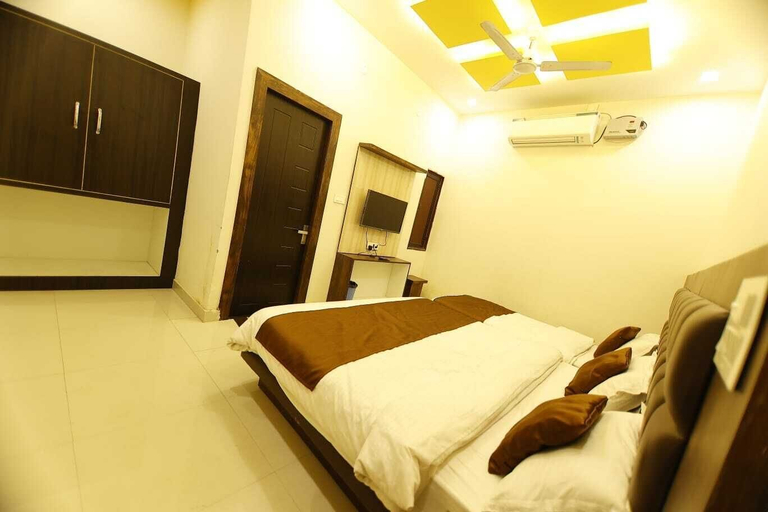 Bedroom, Hotel Ganga Ashraye, Dehradun