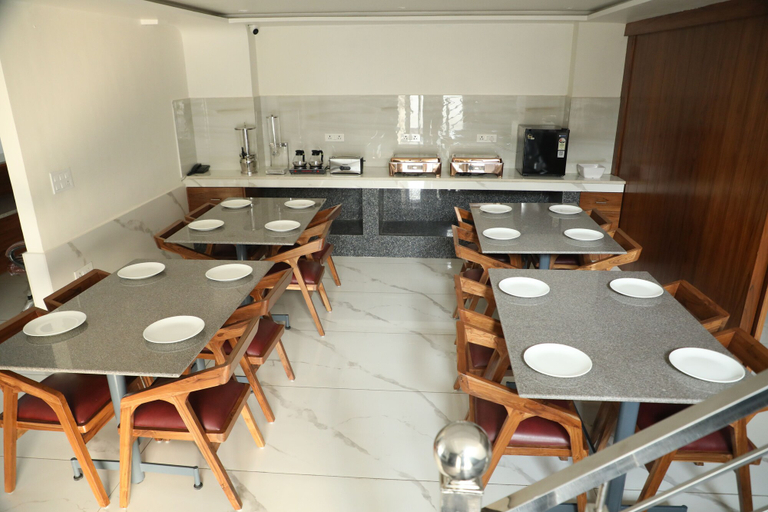 Others 4, Hotel Sandal Tree Express, Gautam Buddha Nagar