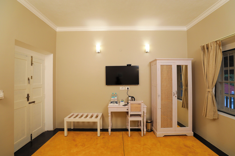 Dining Room 11