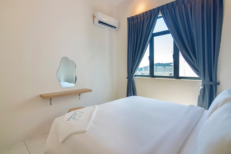 Others 5, The Sun by Stellar ALV, Penang Island