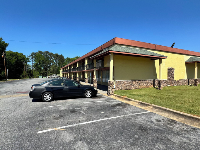 Exterior & Views 2, Budgetel Inn - Phenix City, Russell
