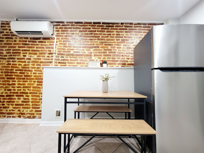 Others 5, 1-BD Home near Stadiums Free Parking, Baltimore
