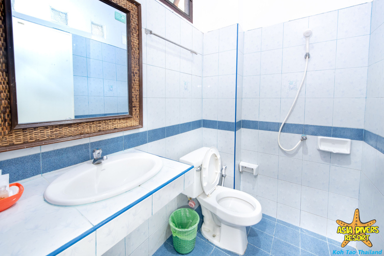Bathroom 5, Asia Divers Resort, Ko Phangan