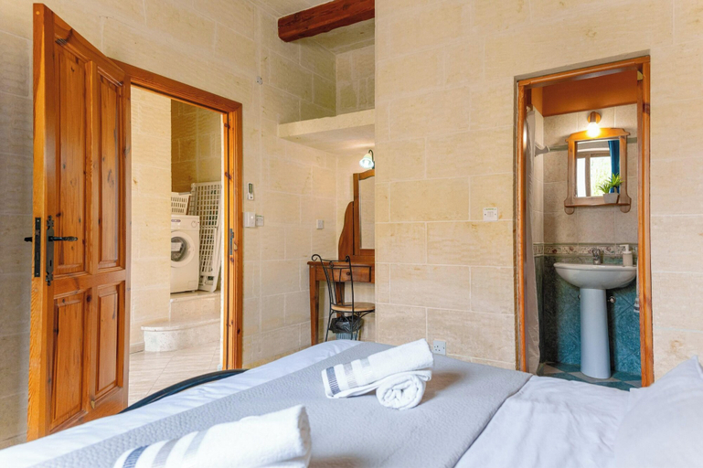 Room 3, Ta Dora 3 Bedroom Villa With Private Pool