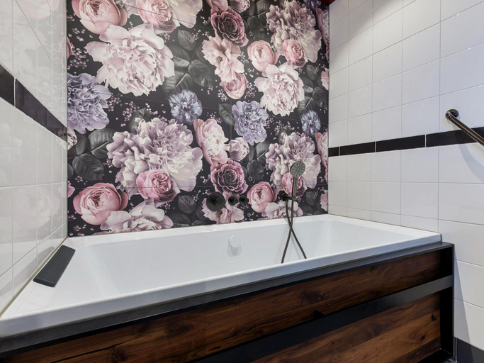 Bathroom 3, Forest House in Friesland with Sauna, Tytsjerksteradiel