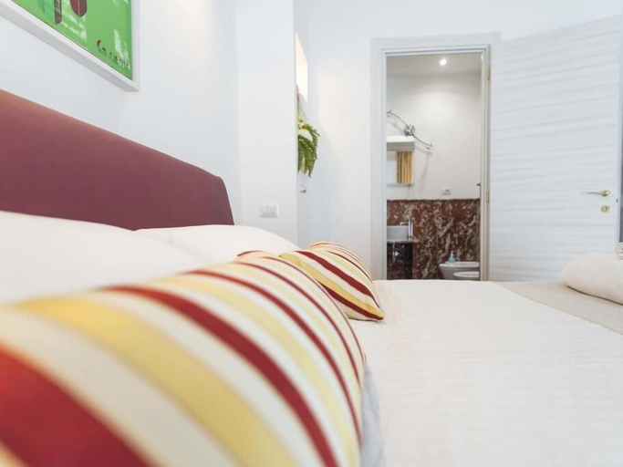 Bedroom 2, Peters Dream, Rome