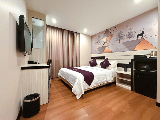 Bedroom 27