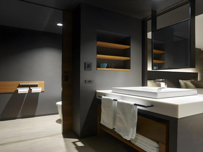 Bathroom 20