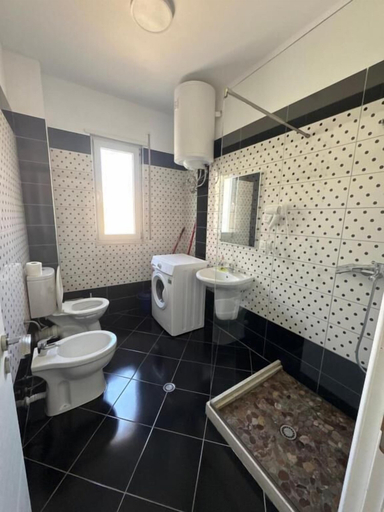 Bathroom 5, Nuna Hotel & Apartments, Vlorës