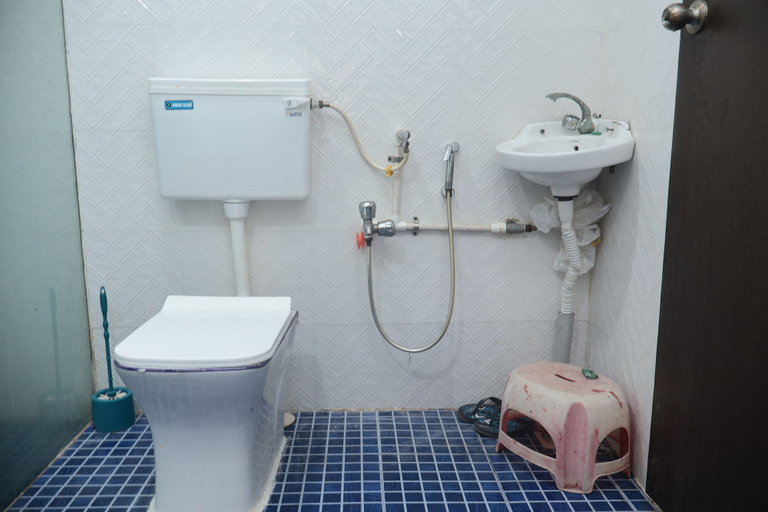 Others 5, Sam's Outhouse Stay, Mumbai Suburban