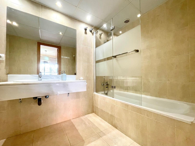 Bathroom 4, Apartment near beach with pools and hot tub, Almería