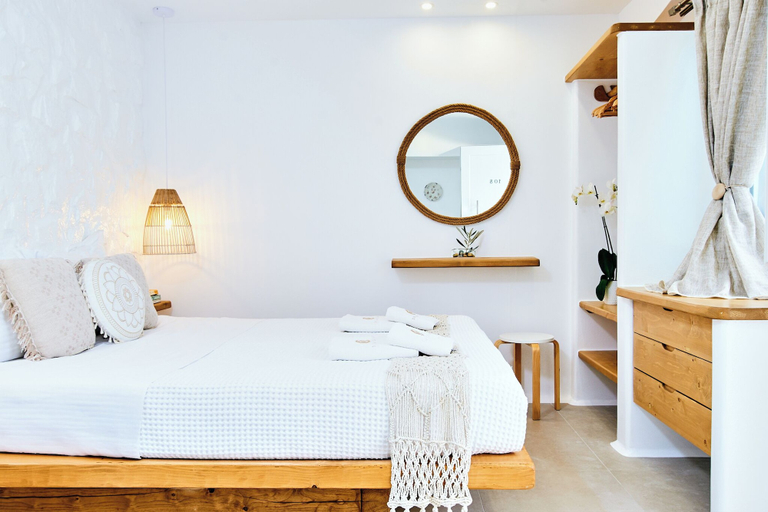 Bedroom 3, Dream on Plaka, South Aegean