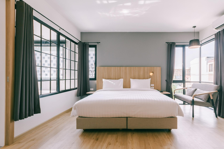 Bedroom 25
