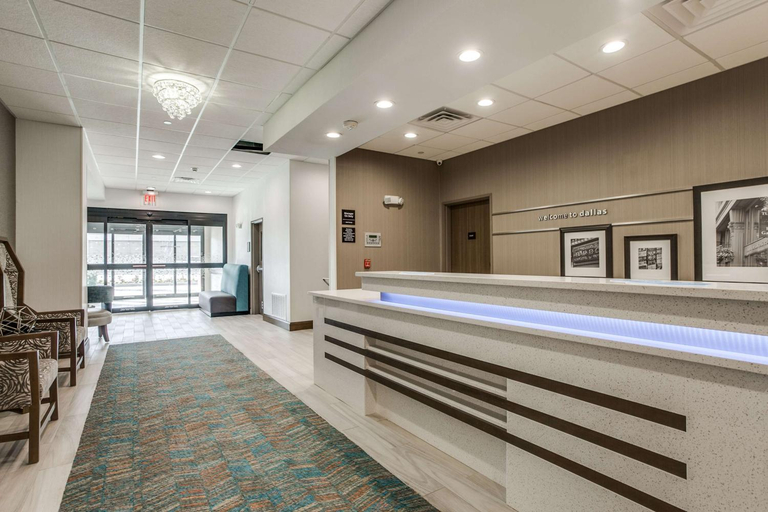 Public Area 2, Hampton Inn & Suites North Dallas Central Expy, Dallas