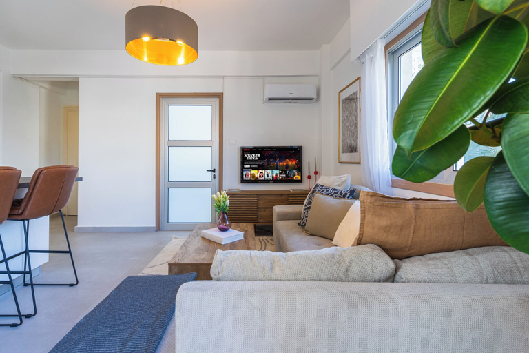 Others 3, Elegant City Central Suite