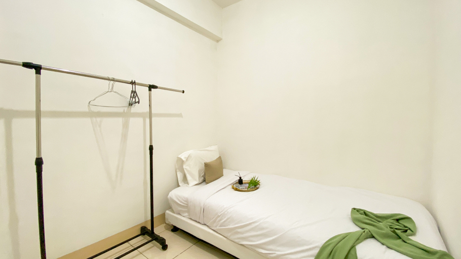 Bedroom 3, Homey and Modern 2BR at Green Bay Pluit Apartment By Travelio, Jakarta Utara