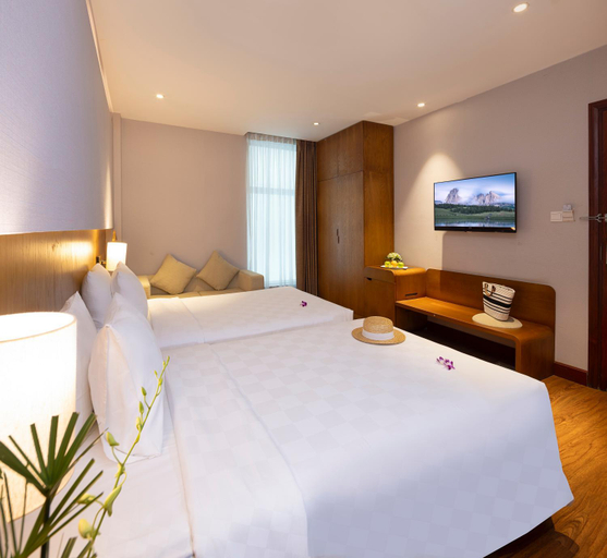 Bedroom 24