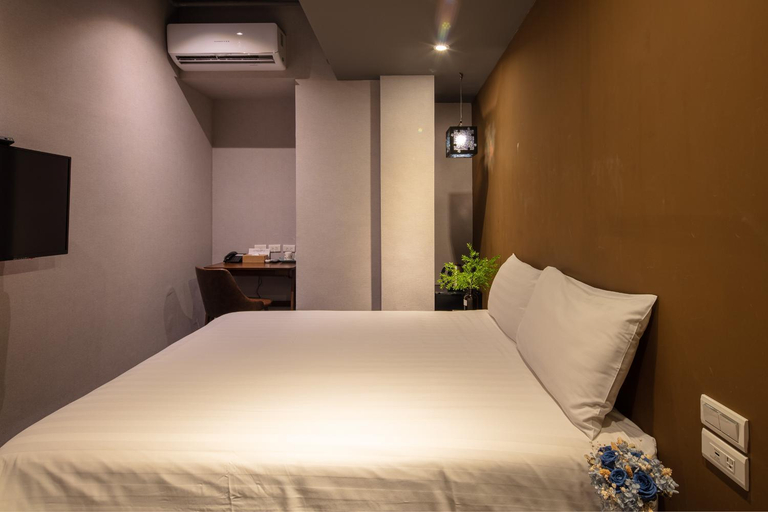 Bedroom 24