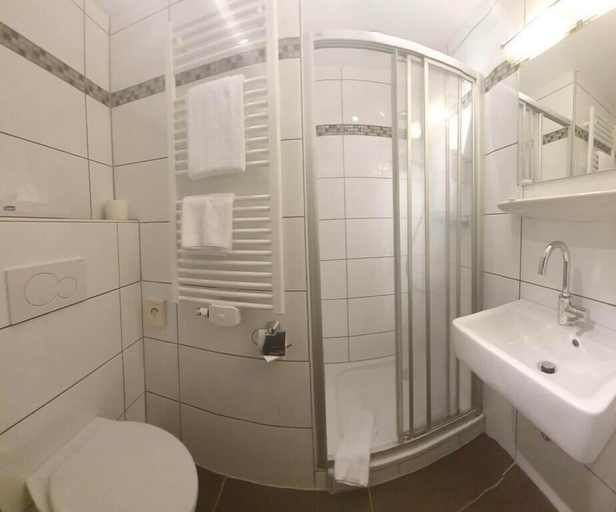Bedroom 3, Hotel & Restaurant Merfelder Hof, Coesfeld