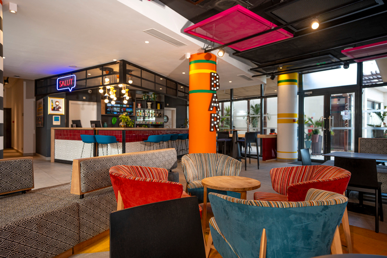Public Area 2, ibis Dakar, Dakar