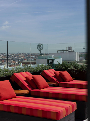 Exterior & Views 2, Hotel Montera Madrid, Curio Collection By Hilton, Madrid