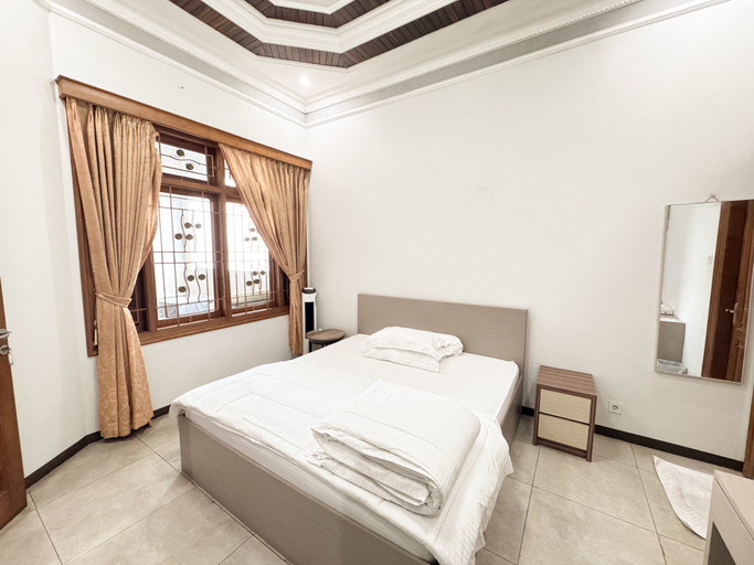 Bedroom 10