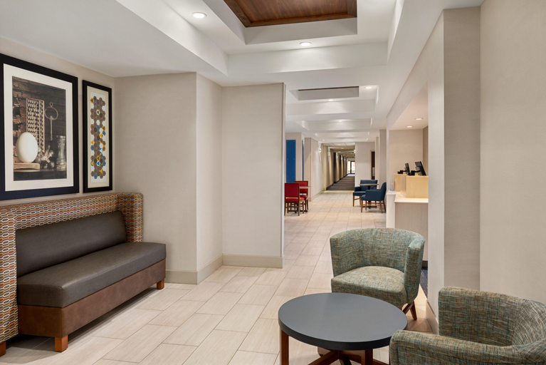 Public Area, Holiday Inn Express & Suites MCALESTER, Pittsburg