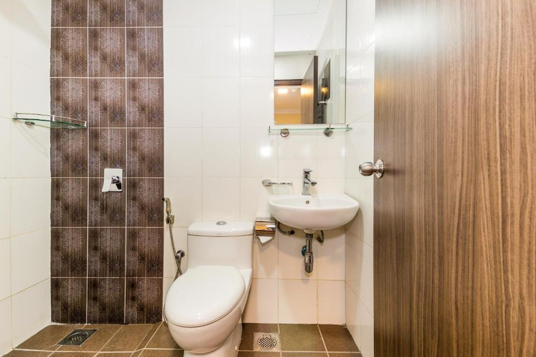 Bathroom 4, Hotel De Grand Orchard, Kuala Lumpur