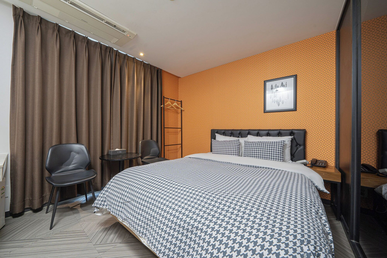 Bedroom 4, Dongdaemun Bellus Hotel, Dong-daemun