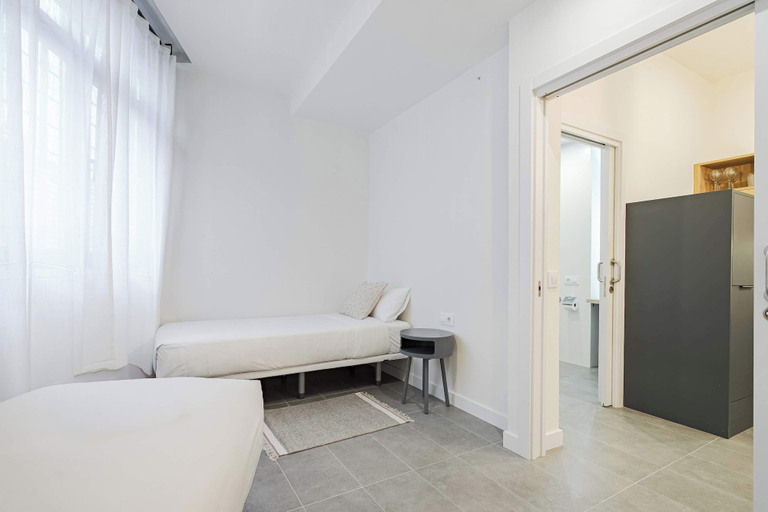 Bedroom 3, Color Apartments by Olala Homes, Madrid