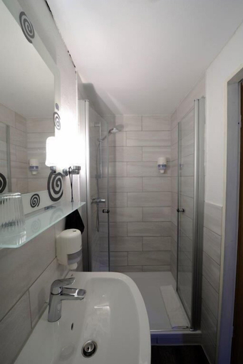 Bathroom 5, Hotel zur Post, Nienburg (Weser)