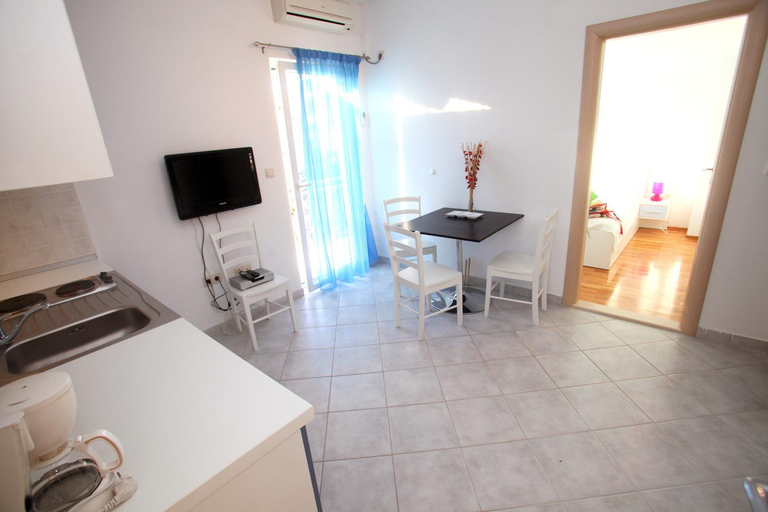 Others 5, Apartments Nakir, Trogir