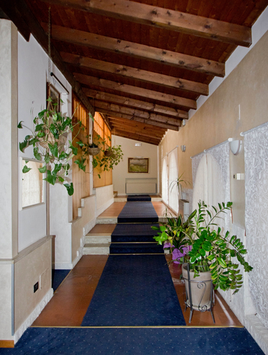 Public Area 4, New Hotel Genziana, Vicenza